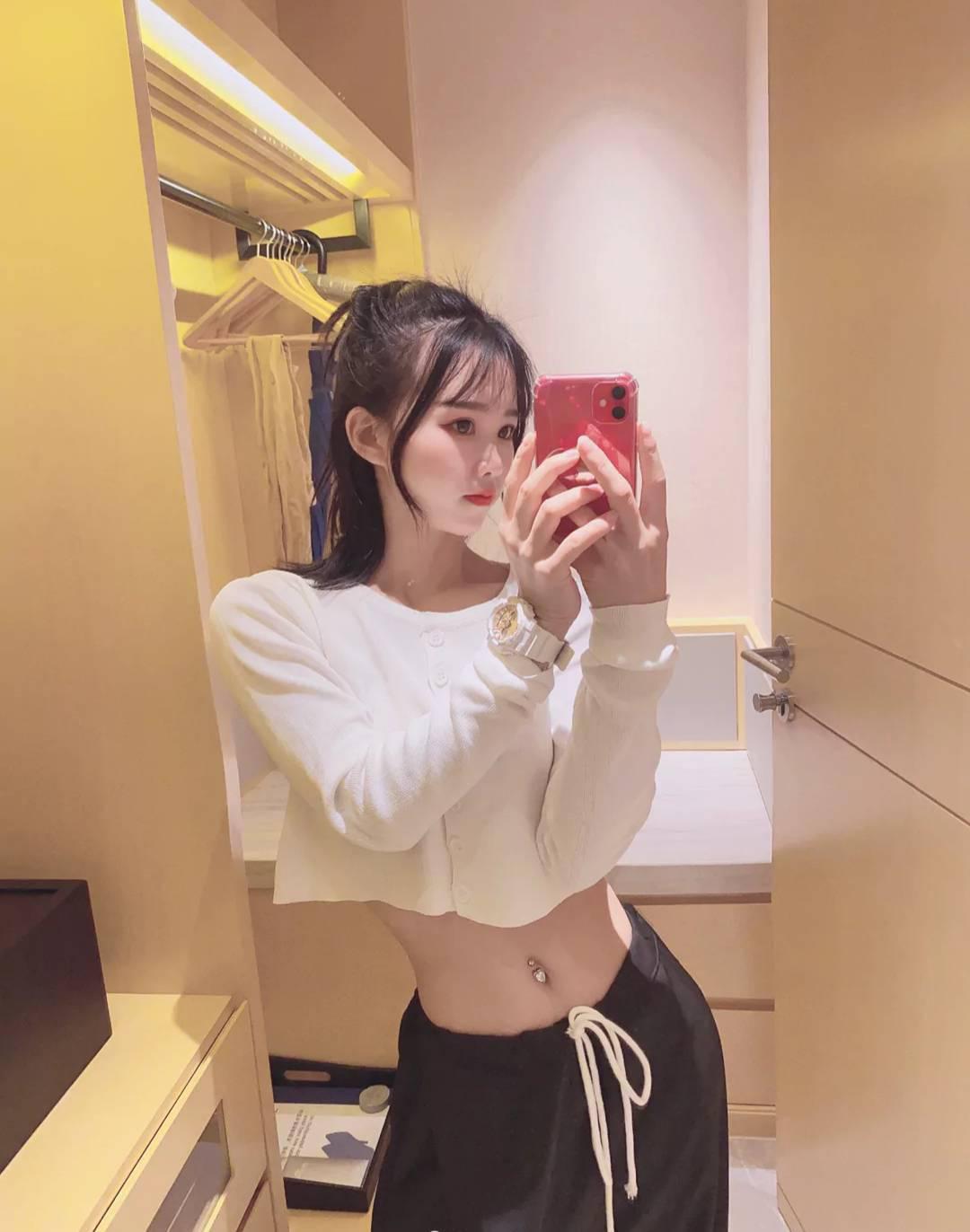 温柔清纯性感嫩妹妹，服务走心