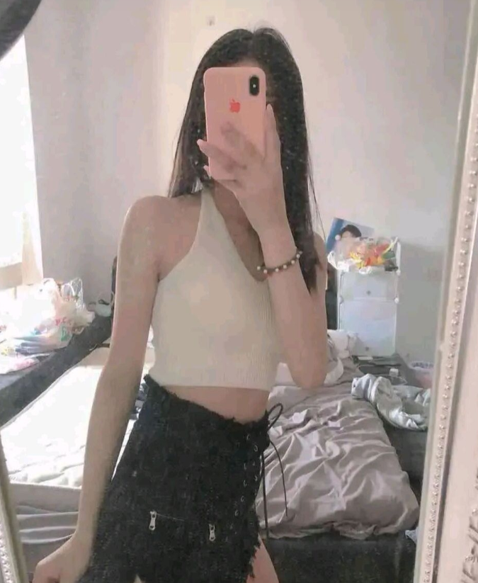 朋友介绍的00后的小妹妹